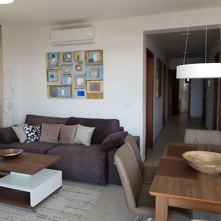 Apartamento Family-friendly With Swimming Pool Sveti Filip I Jakov, Biograd - 19325