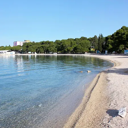Family-friendly With Swimming Pool Sveti Filip I Jakov, Biograd - 19325 Apartamento *