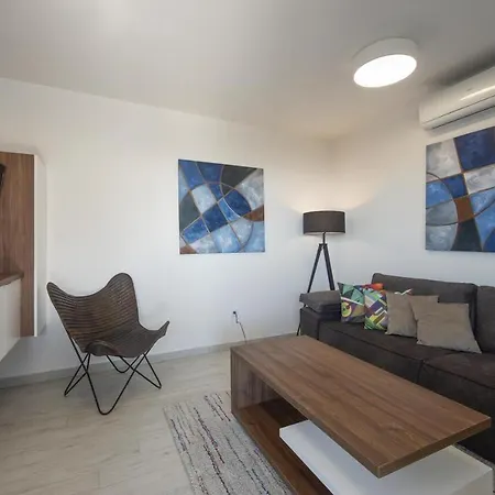 Apartment Family-friendly With Swimming Pool Sveti Filip I Jakov, Biograd - 19325 Sveti Filip i Jakov
