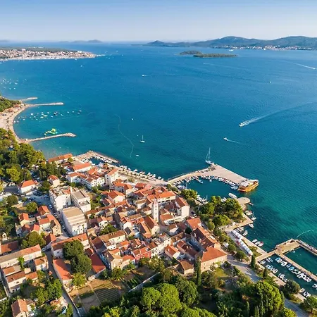 Family Friendly With A Swimming Pool Sveti Filip I Jakov, Biograd - 19325 Apartment Sveti Filip i Jakov
